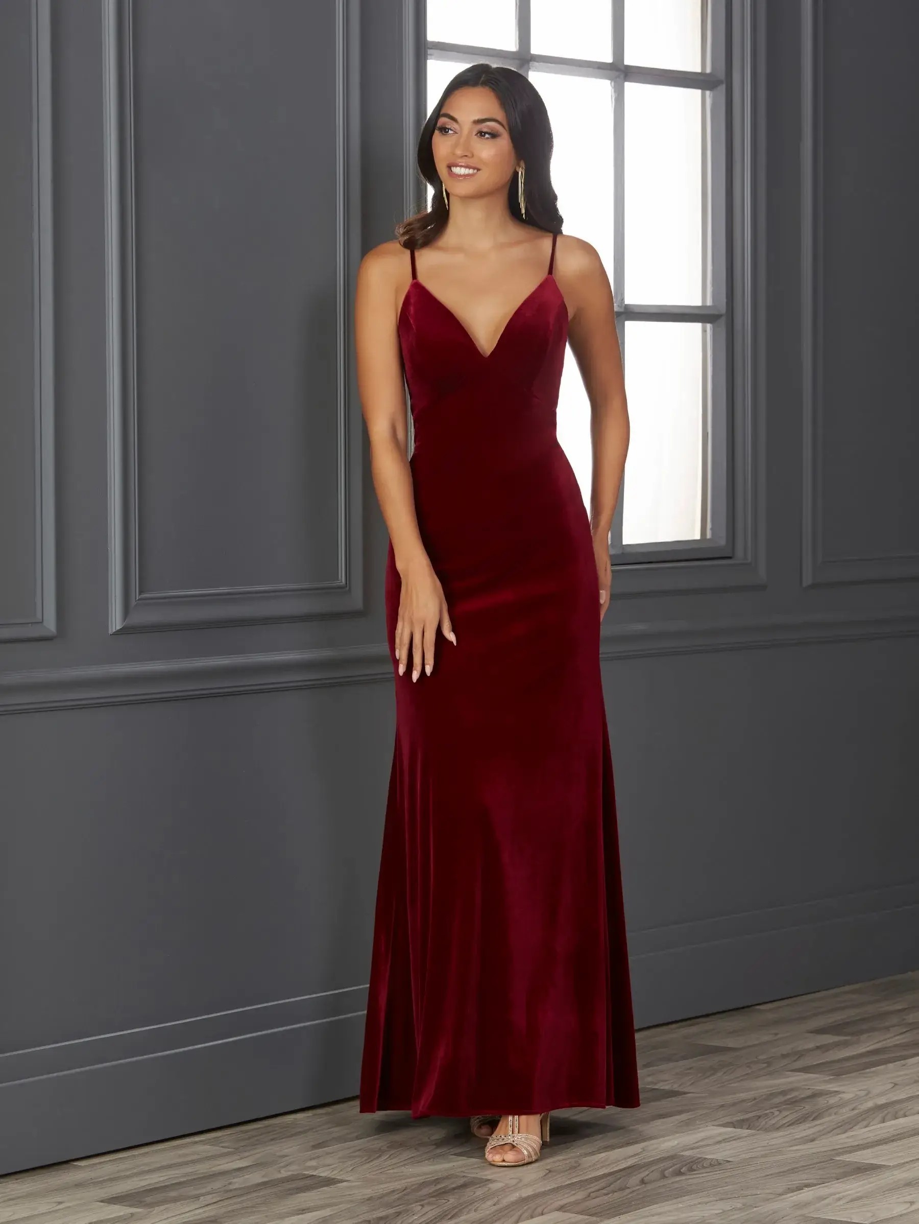 Bridesmaid Dress Colors That Work for Every Season Image