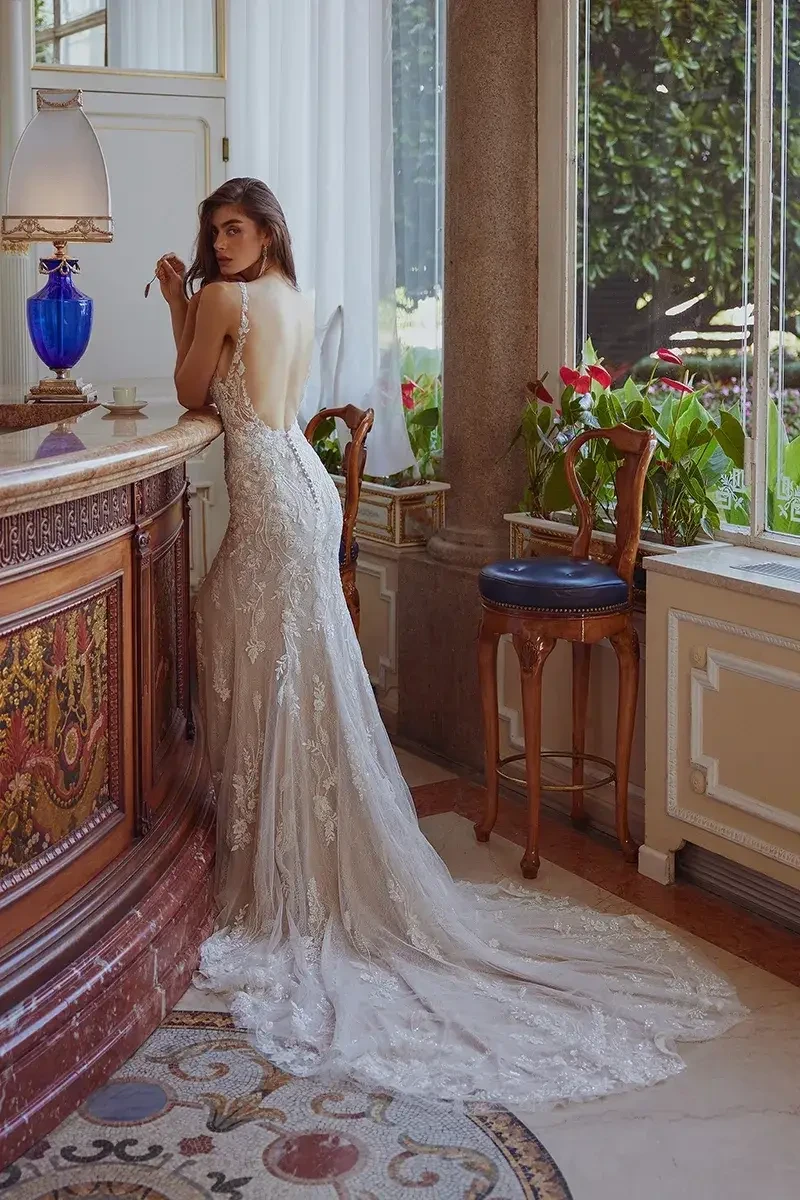 Bridal Budgeting 101: Why the Sample Sale Is the Best Time to Buy Image