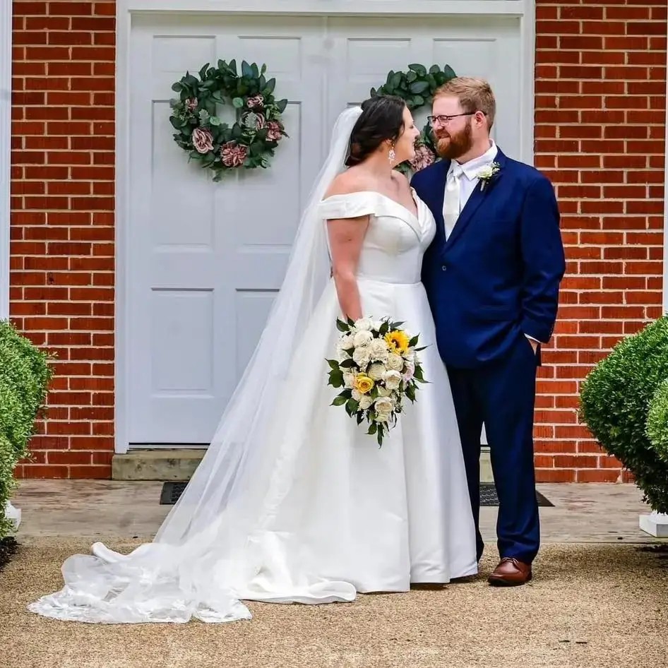 Real Brides of The Bride &amp; Groom: Stories and Inspirations Image