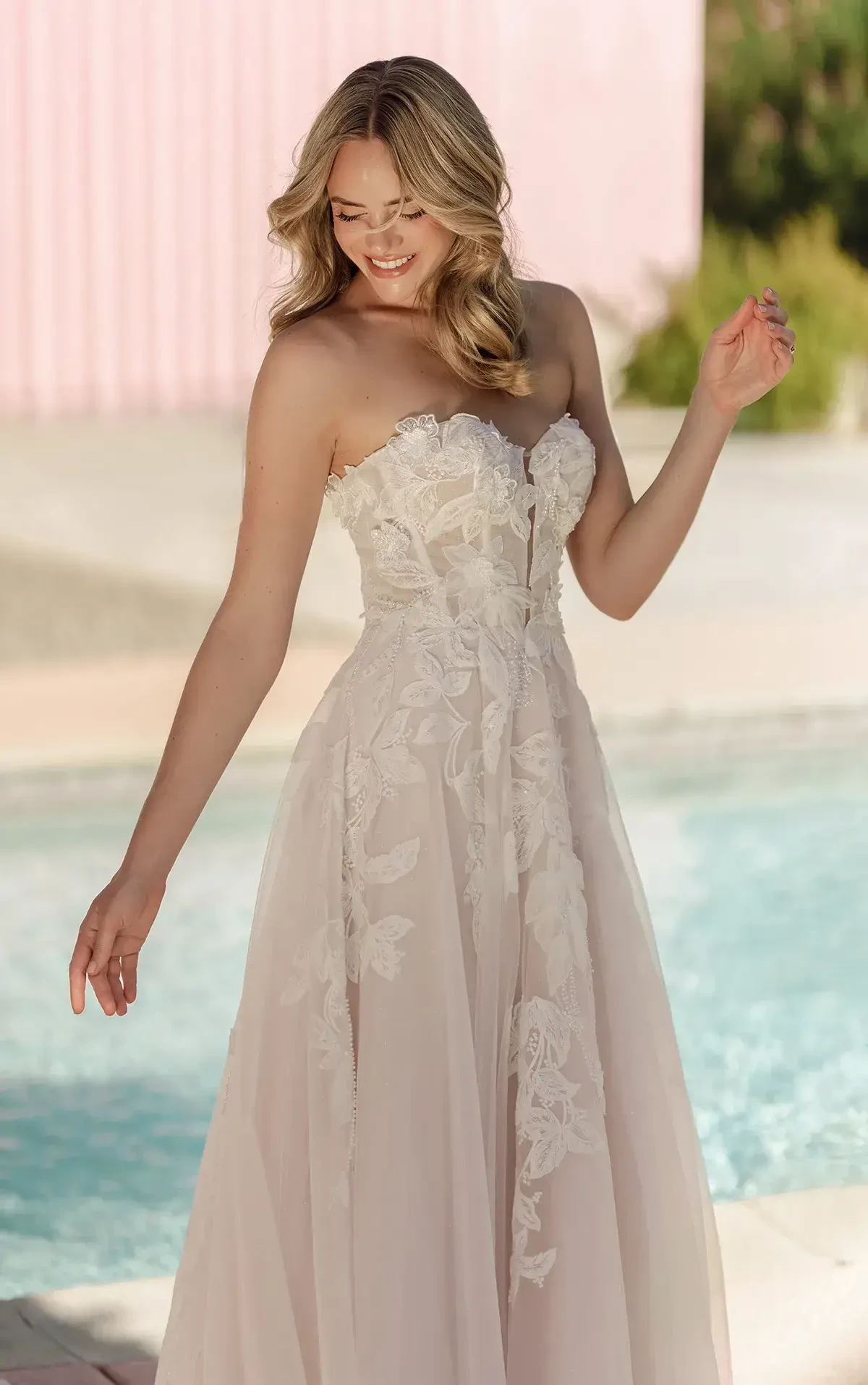 When Should You Start Shopping for Your Wedding Dress? Image